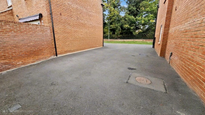 Images for Blacksmith Road, Roade, Northampton