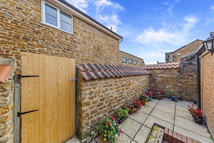 Images for High Street, Ecton, Northampton