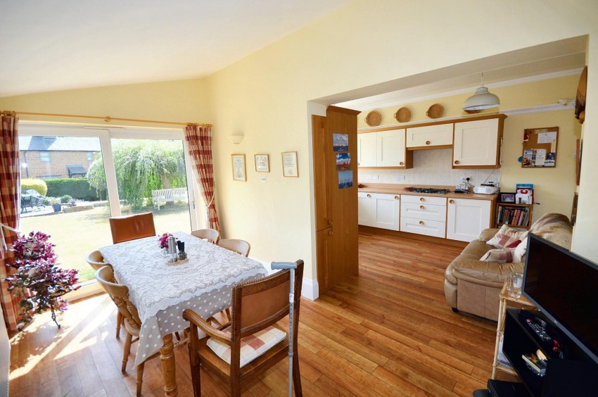 Images for Northampton Road, Earls Barton, NORTHAMPTON