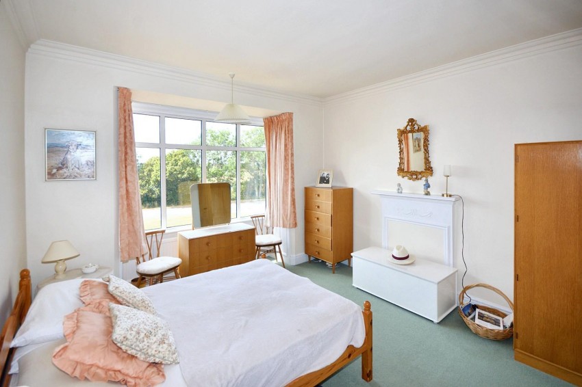 Images for Northampton Road, Earls Barton, NORTHAMPTON