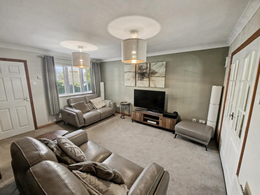 Images for Burrows Vale, Brixworth, Northampton