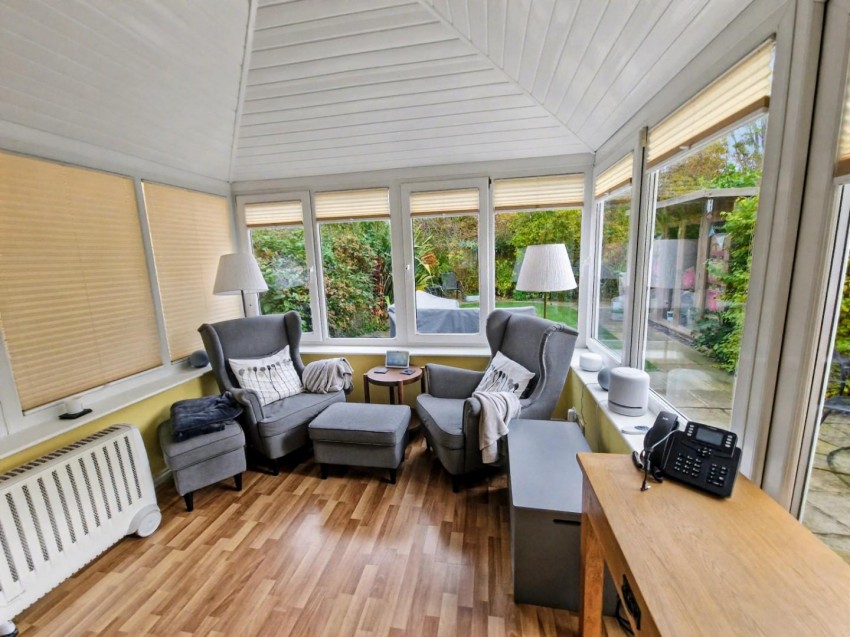 Images for Burrows Vale, Brixworth, Northampton