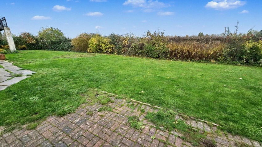 Images for Brackley Road, Silverstone, Towcester