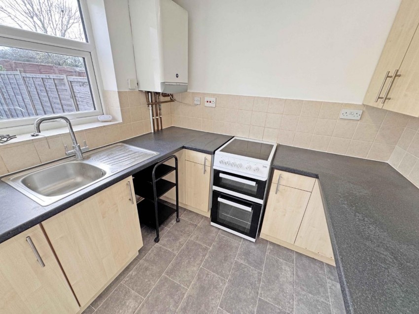 Images for Brunes Court, Brownsover, Rugby