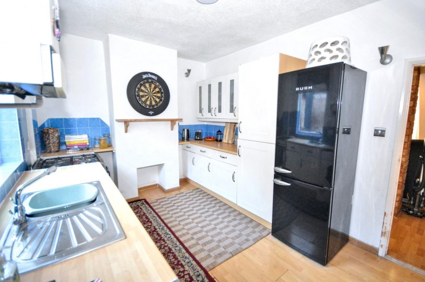 Images for Tebbutts Yard, Earls Barton, Northampton