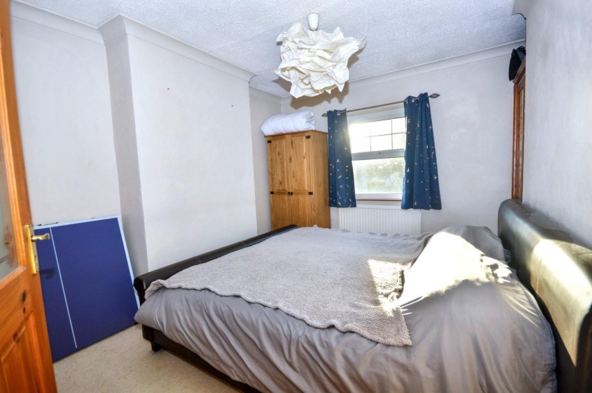 Images for Tebbutts Yard, Earls Barton, Northampton