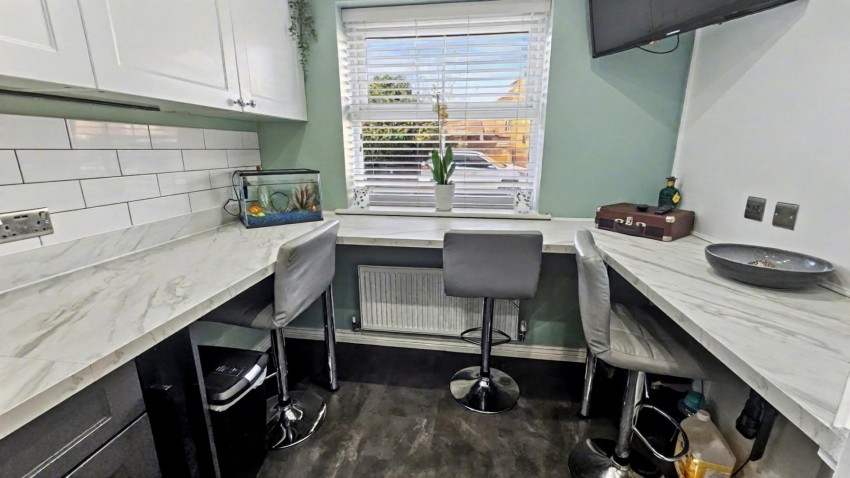 Images for Walkers Way, Roade, Northampton