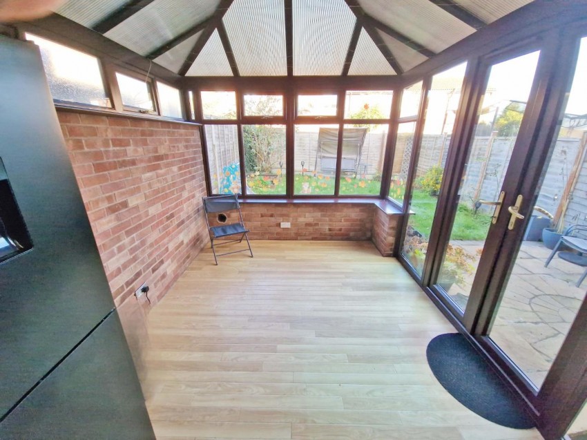 Images for Walnut Way, RUGBY