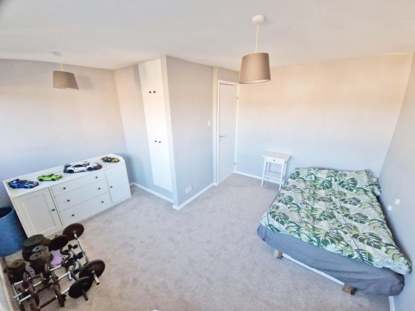 Images for Walnut Way, RUGBY