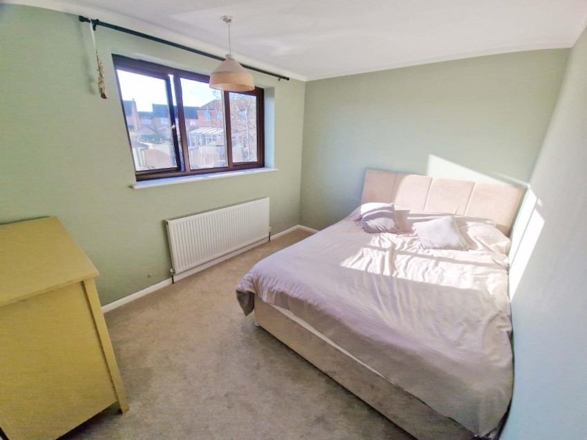 Images for Walnut Way, RUGBY