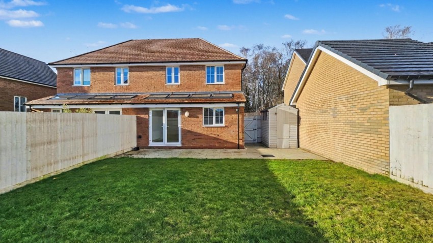 Images for Farmyard Close, Northampton