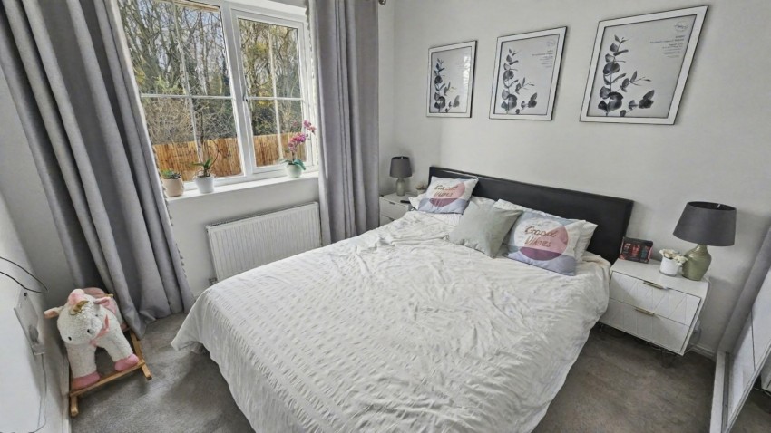 Images for Farmyard Close, Northampton