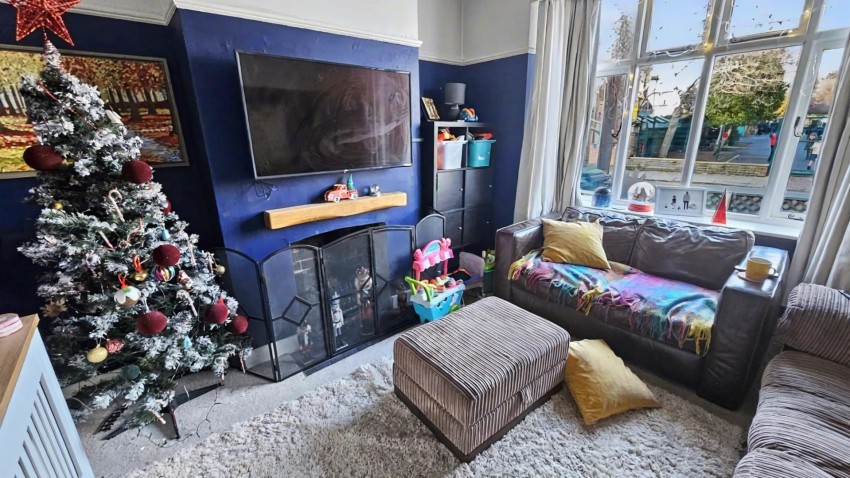 Images for Cedar Road East, Northampton