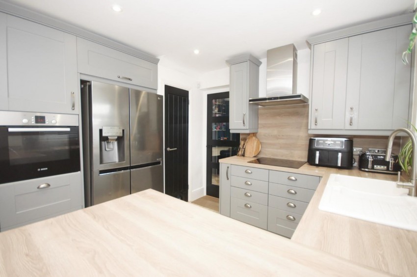 Images for Cordon Crescent, Earls Barton, Northampton