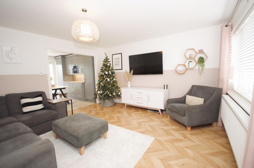 Images for Cordon Crescent, Earls Barton, Northampton