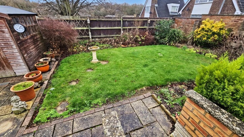 Images for Fallowfield, Wellingborough