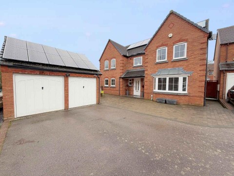 View Full Details for Francis Drive, Cawston, Rugby