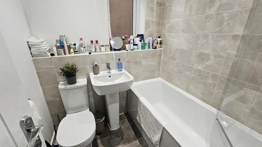 Images for Ogilvie Avenue, Northampton