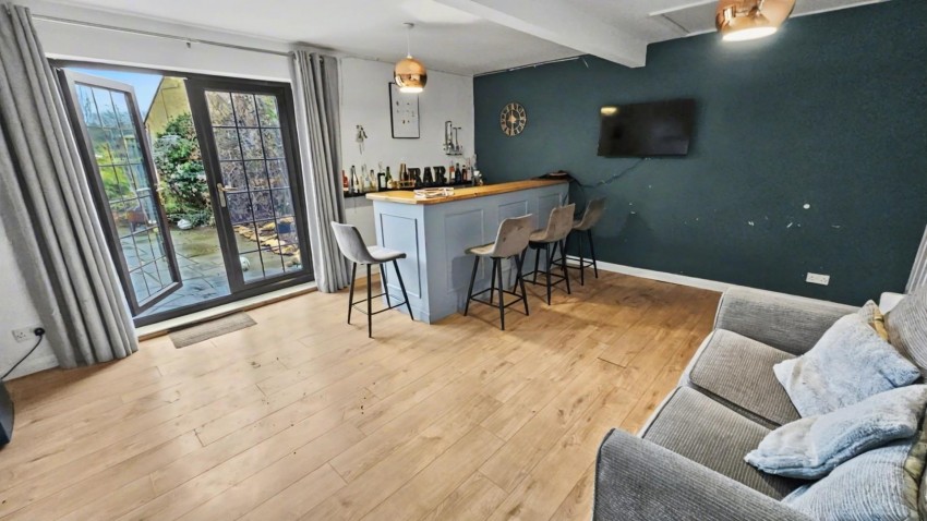 Images for Butlins Lane, Roade, Northampton