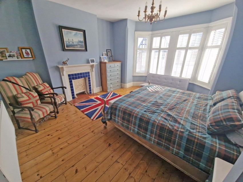 Images for Murray Road, Town Centre