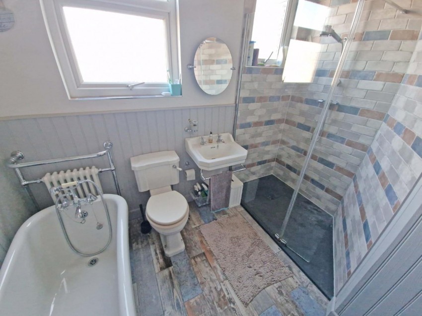 Images for Murray Road, Town Centre