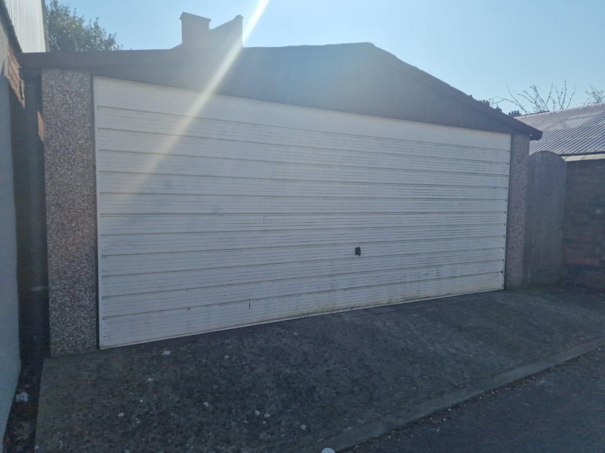 Images for Murray Road, Town Centre