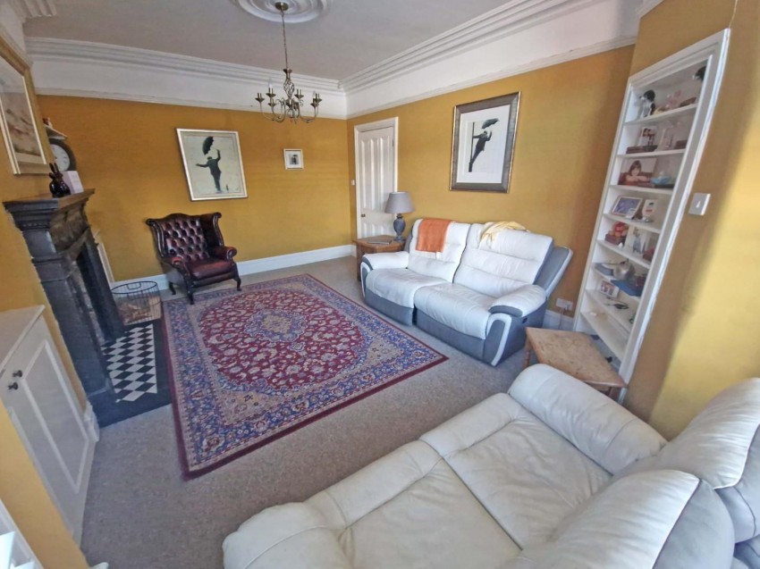 Images for Murray Road, Town Centre