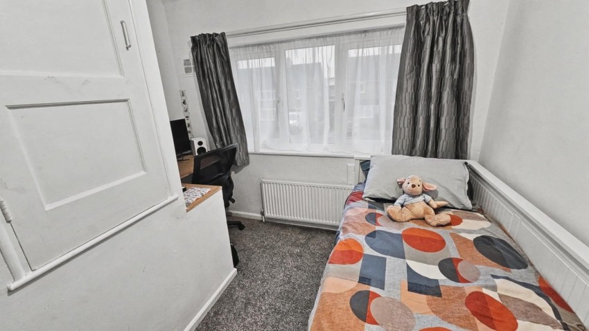 Images for Hoe Way, Roade, Northampton