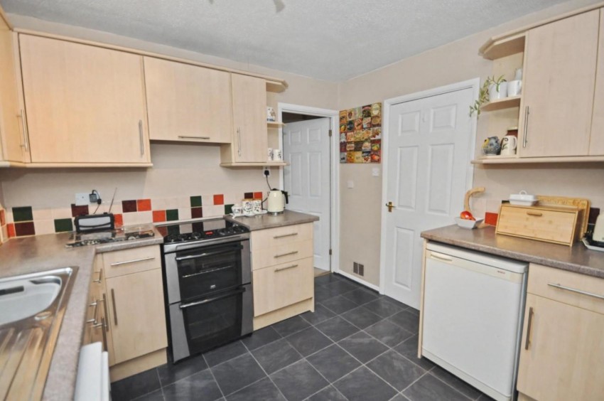 Images for Milbury, Earls Barton, Northampton