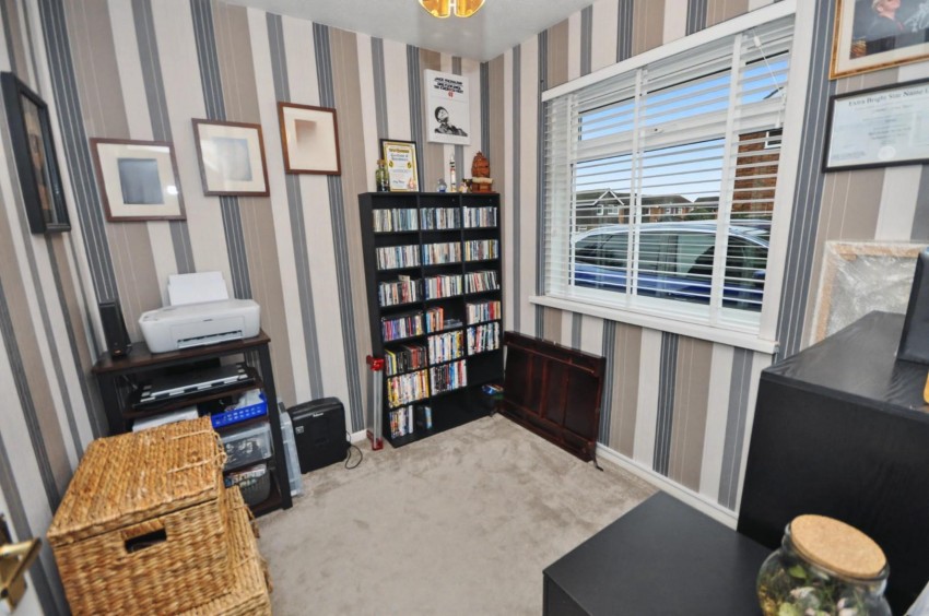 Images for Milbury, Earls Barton, Northampton