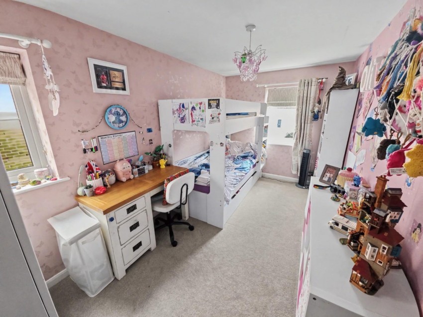 Images for Plantain Way, Rugby