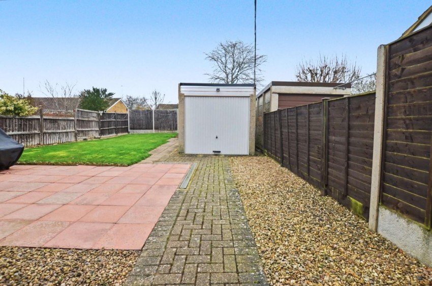 Images for 47 Willow View, Kislingbury, NORTHAMPTON