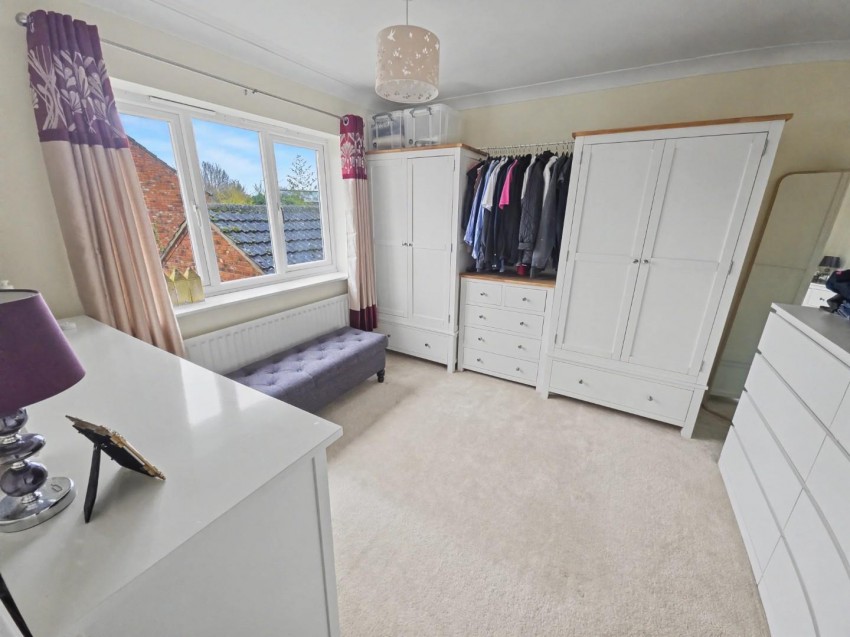 Images for Cave Close, Cawston, Rugby