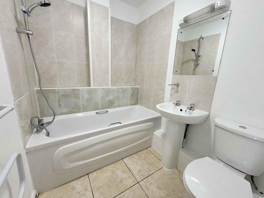 Images for Main Street, Newbold, Rugby