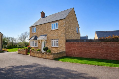 View Full Details for Tew Road, Roade, Northampton