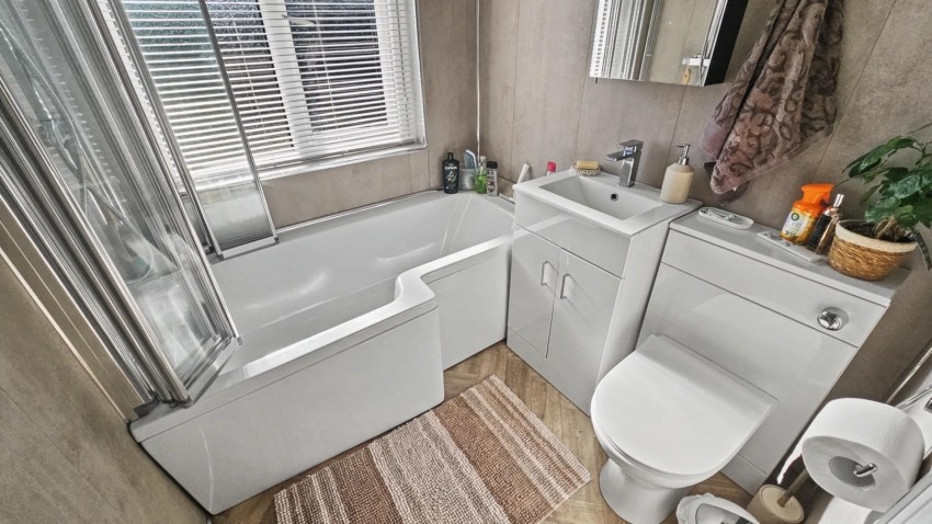 Images for Fullingdale Road, Northampton