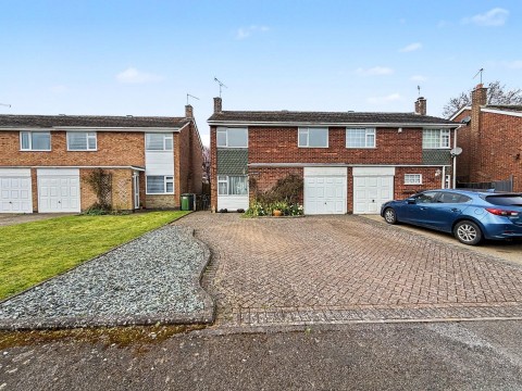 View Full Details for Newall Close, Clifton Upon Dunsmore, Rugby