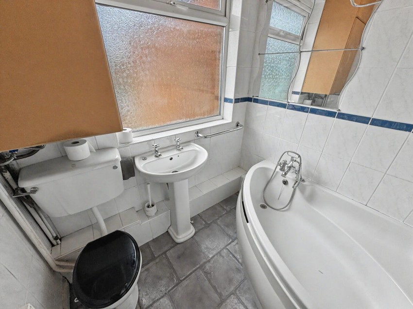 Images for Hillmorton Road, Rugby, Warwickshire