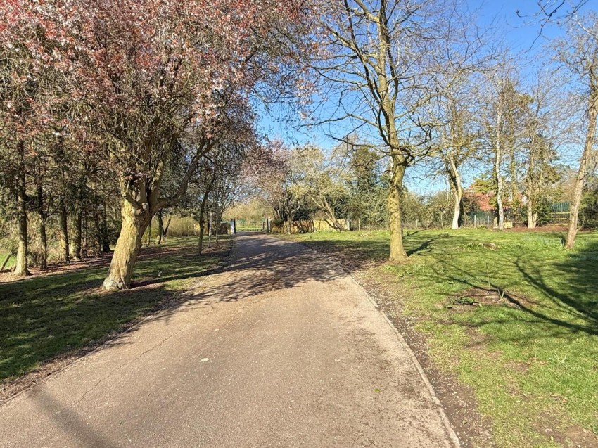 Images for Cathiron, Rugby