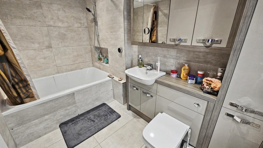 Images for Manor Road, Northampton