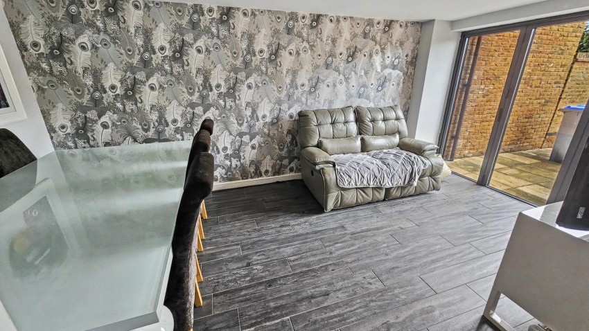 Images for Manor Road, Northampton