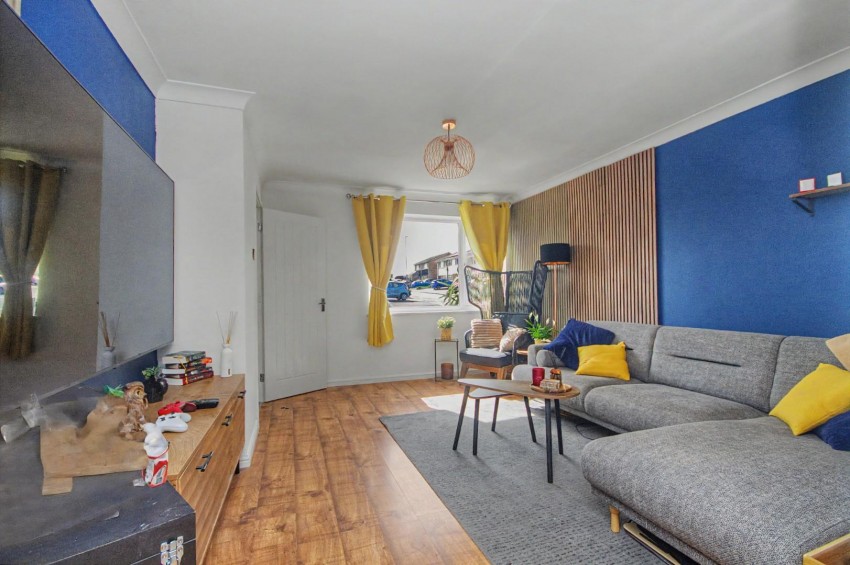 Images for Highfields, Towcester