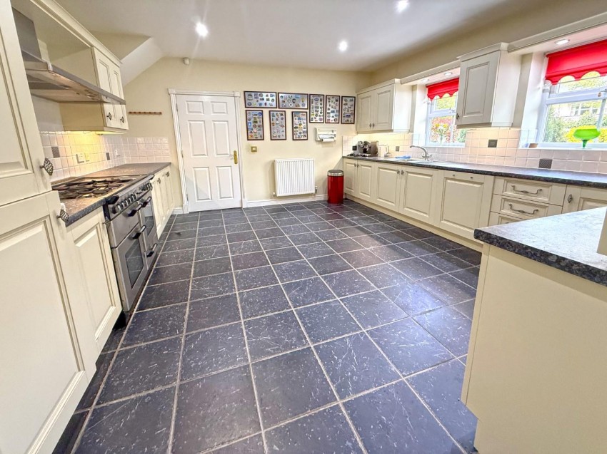 Images for The Hall Close, Dunchurch, Rugby