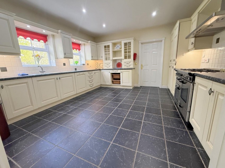Images for The Hall Close, Dunchurch, Rugby