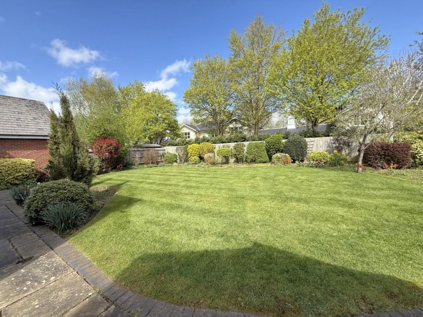 Images for The Hall Close, Dunchurch, Rugby