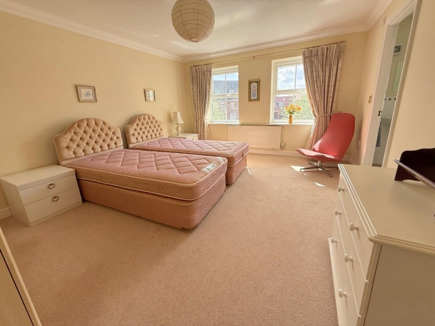 Images for The Hall Close, Dunchurch, Rugby