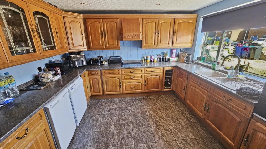 Images for Hoe Way, Roade, Northampton