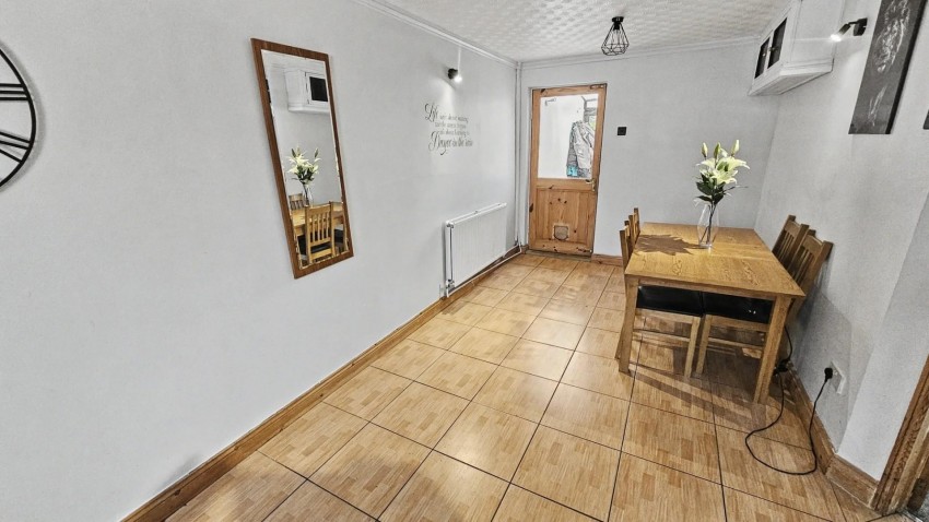 Images for Hoe Way, Roade, Northampton