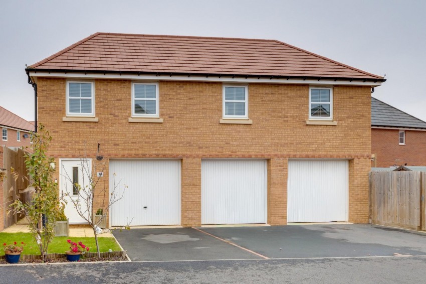 Images for Stratford Drive, Overstone, Northampton