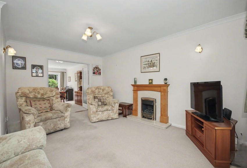 Images for Churchill Road, Earls Barton, Northampton